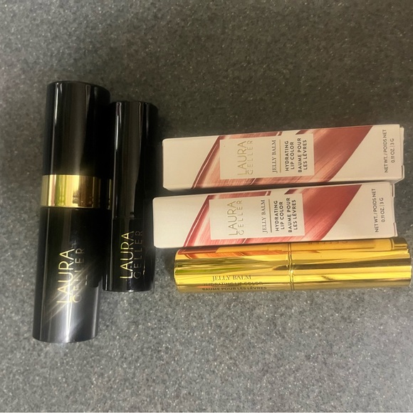 Laura Geller Lip Balm & Gloss Set in Black and Gold